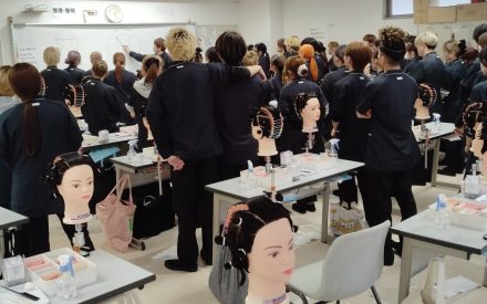 一年生、実技と座学熱心に!(^^)!